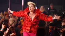 Katy Perry Epic Performance Of ‘Chained To The Rhythm’ at iHeartRadio Awards