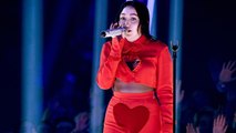 Noah Cyrus Kills Make Me (Cry) Performance at iHeartRadio Awards