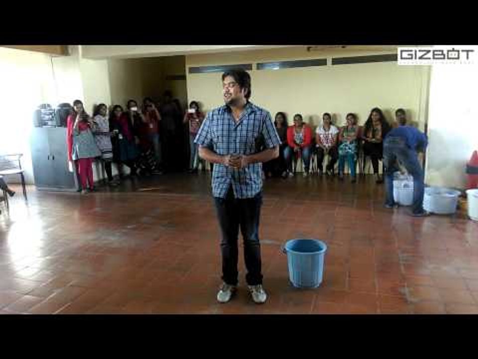 GizBot Steps Up to the ALS #IceBucketChallenge & Donates!