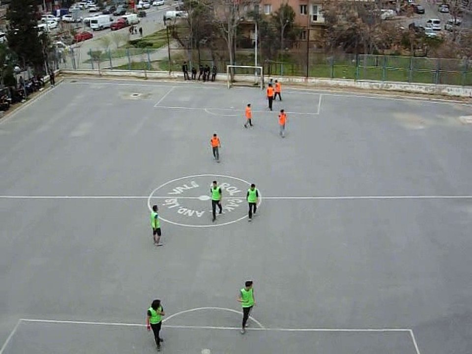 2017-VALİ  YARI FİNAL 1.MAÇ 1.DEVRE 10F-10D.BEDEN EĞİTİMİ ÖĞRETMENİ-İSMAİL ÇOBAN