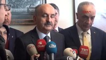 Bursa Çalışma ve Sosyal Güvenlik Bakanı Mehmet Müezzinoğlu Yaralıları Ziyaret Ettikten Sonra...
