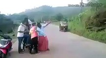 If You wnat take selfie on Road Watch this video