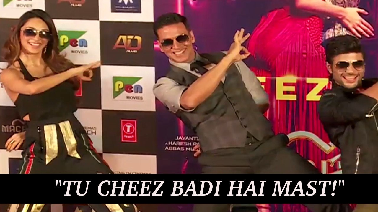 Akshay Kumar Launch 'Tu Cheez Badi Hai Mast Mast' Recreated Version | Mustafa & Kiara Advani
