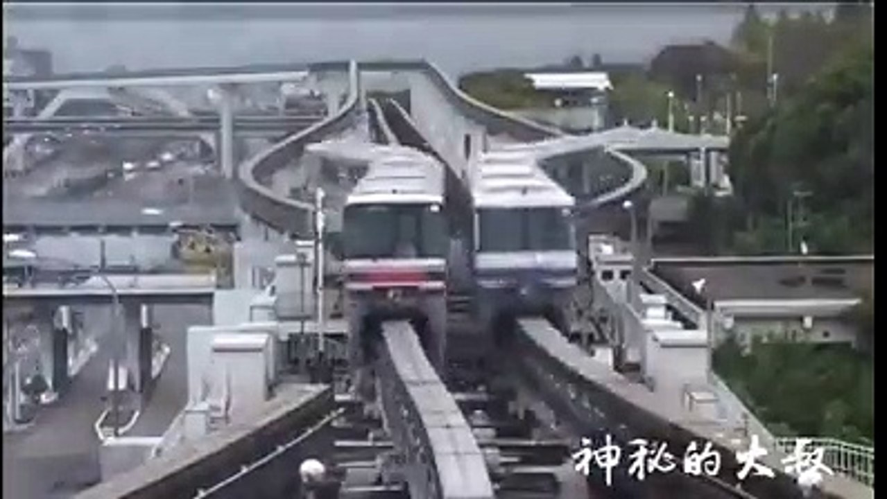 Watch Japan Bussy Railway Track But Not Accident on This
