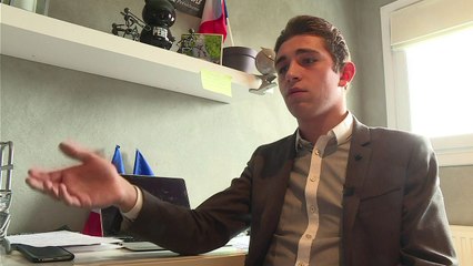 Jung und rechts: Wahlkämpfer für Marine Le Pen