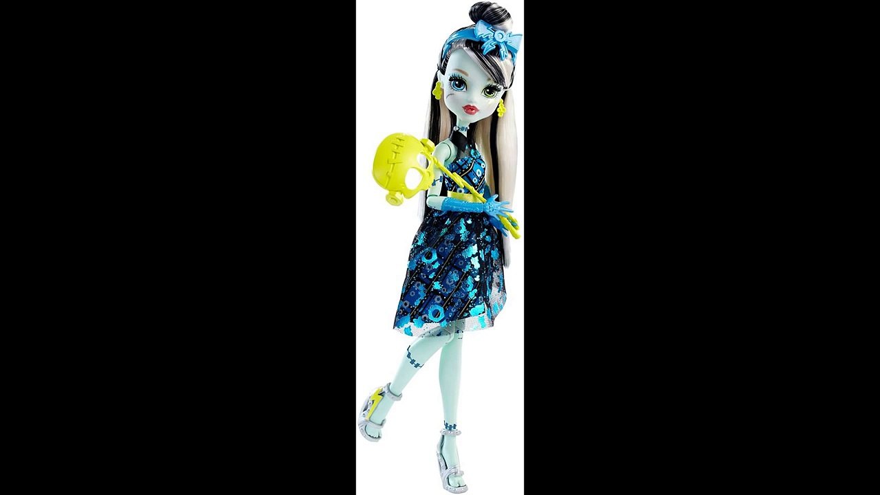 Monster High: Welcome to Monster High - Dance the Fright Away(movie scene)
