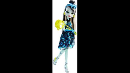 Monster High: Welcome to Monster High - Dance the Fright Away(movie scene)