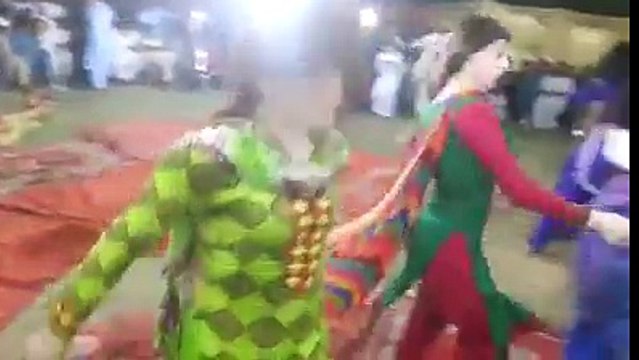 shadi mujra dance pakistani shadi dance video dance video 2017 must mujra dacne