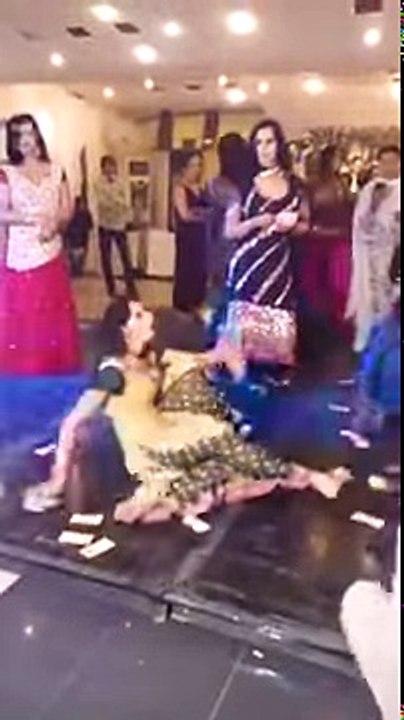 Nimra dance -