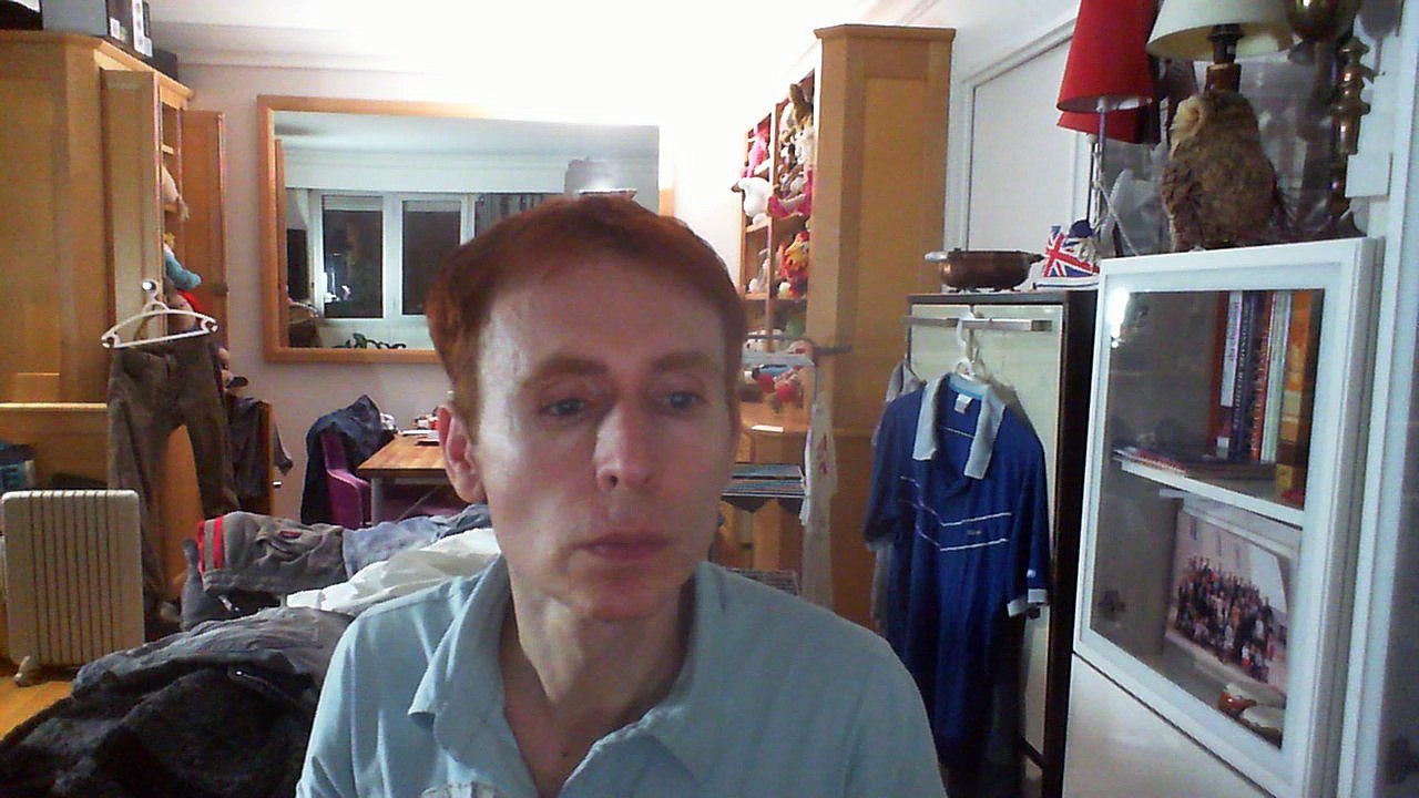 Wiwi égratigne "aimer" de Jean Louis Murat