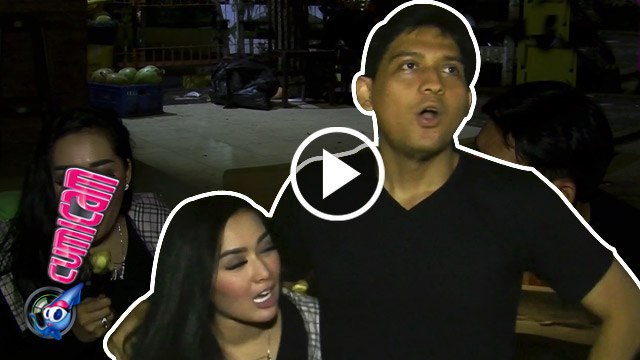 Tiara Dewi Manja, Lucky Hakim Suapin Pisang - Cumicam 07 Maret 2017