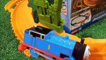 Thomas and Friends TrackMaster Troublesome Traps Playset Toy Review [Fisher Price]