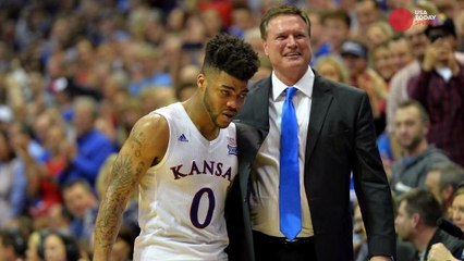 Handing out college basketball awards