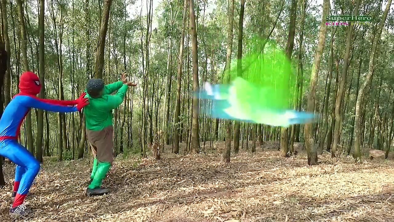 Spiderman vs Joker SAW Ghost Vampire Attack! Elsa Hulk Ghosts Superheroes Fun Movies Actio