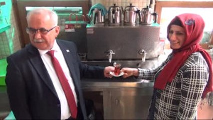 Kadın İşletmeciden Hemcinslerine "Evinizde Oturmayın" Tavsiyesi