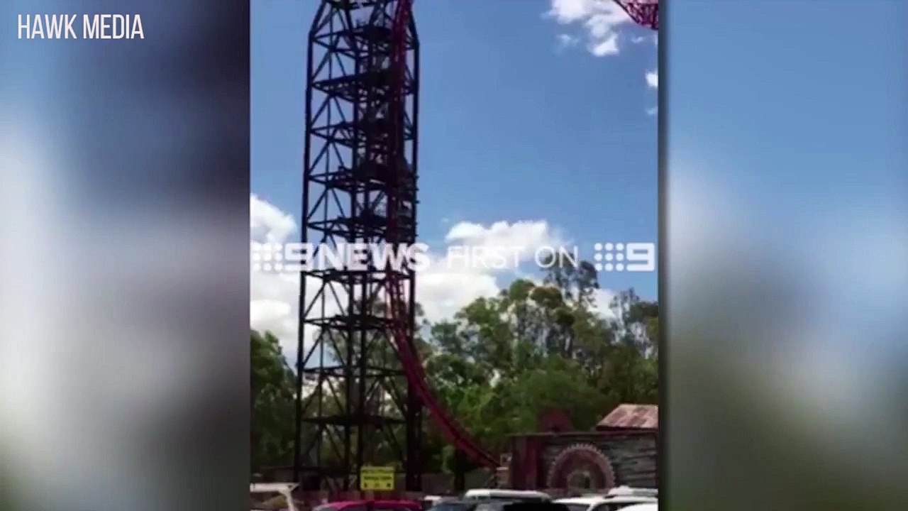 Bloqués dans un manège du parc d'attractions Dreamworld.... Sale journée