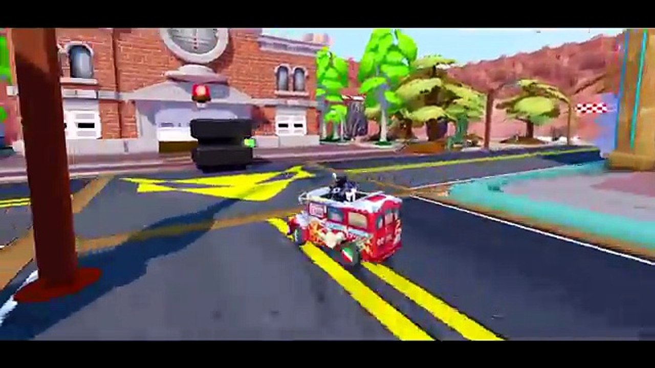 Super Autos de Colección 2 con Spiderman dibujos animados de Rayo McQueen Videos para los Niños y el Niño