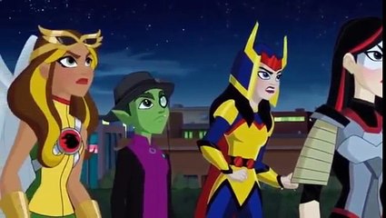 DC super hero girls: hero of the year español