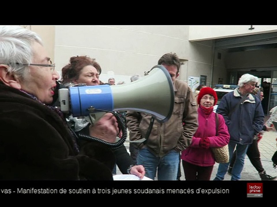 Manifestation de soutien à trois Soudanais menacés d'expulsion à Privas