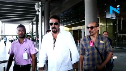 Sanjay Dutt travels in auto to the sets of Bhoomi