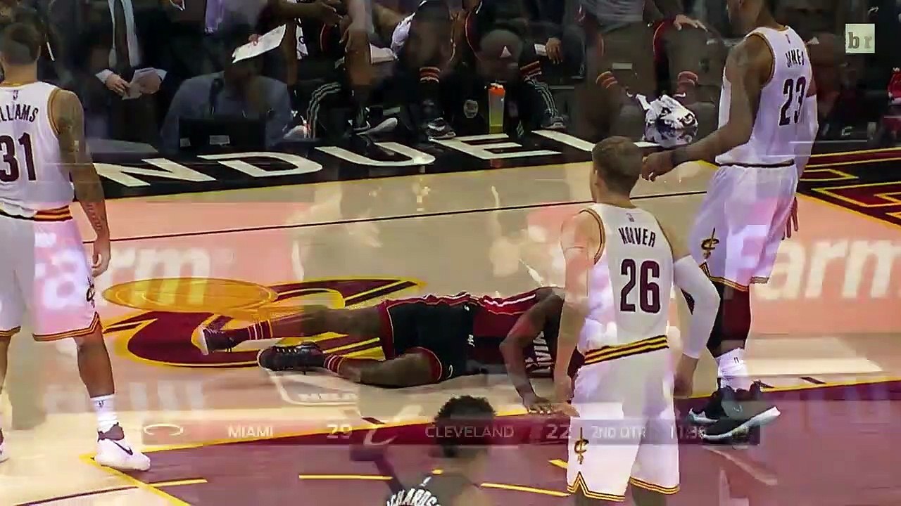 Fracture du tibia pour Andrew Bogut