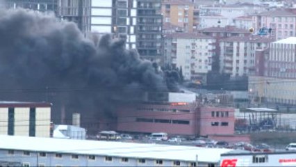 Sefaköy'de Yangın Paniği