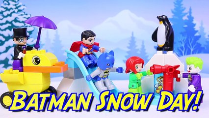 Duplo Lego Superheroes Batman and Robin Catch Penguin Joker and Superman Stealing Pizzas a