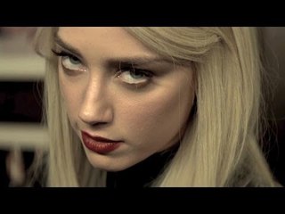 AMBER HEARD est une Femme Fatale !