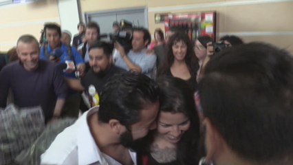 Pareja condenada en España regresa libre a Chile