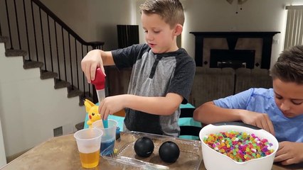 Giant Gummy Orbeez Challenge! Unexpected Chocolate Surprise Egg Fun! Orbeez Crush Messy Taste Test-ht-EXsOxwAs