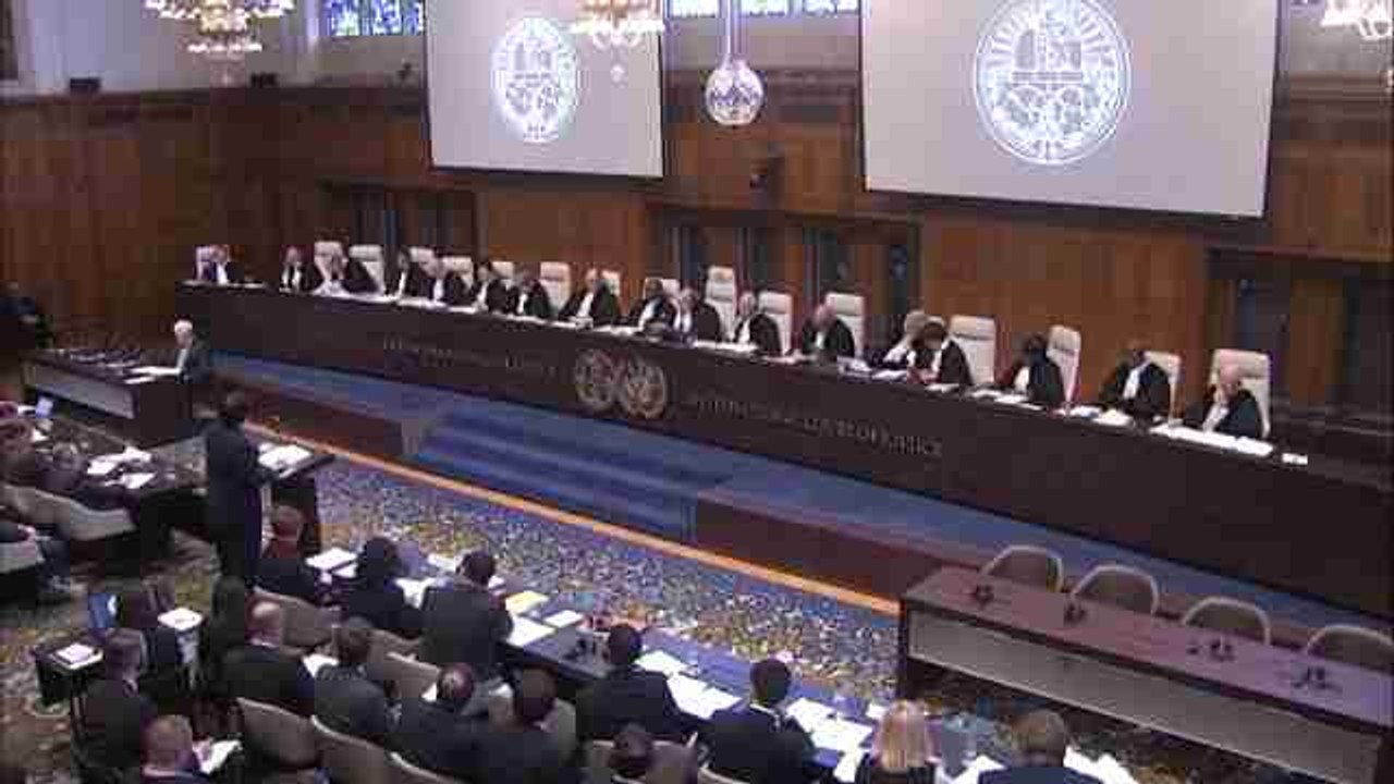 Rusia asegura ante CIJ que Ucrania bombardeó "edificios civiles y hospitales"