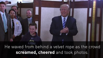 Trump surprises White House tour group