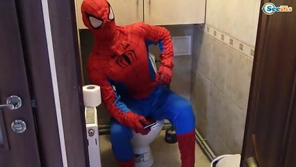 Spiderman w/ Frozen Elsa funny video. Superheroes in real life! Doctor Spiderman treats pr