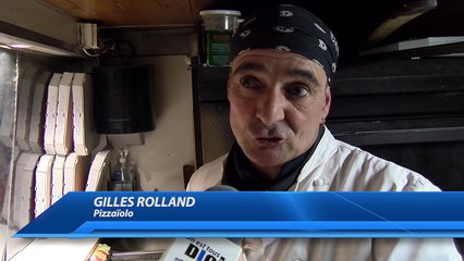 Hautes-Alpes : à Rochebrune, un camion de pizza sert de lieux de partage