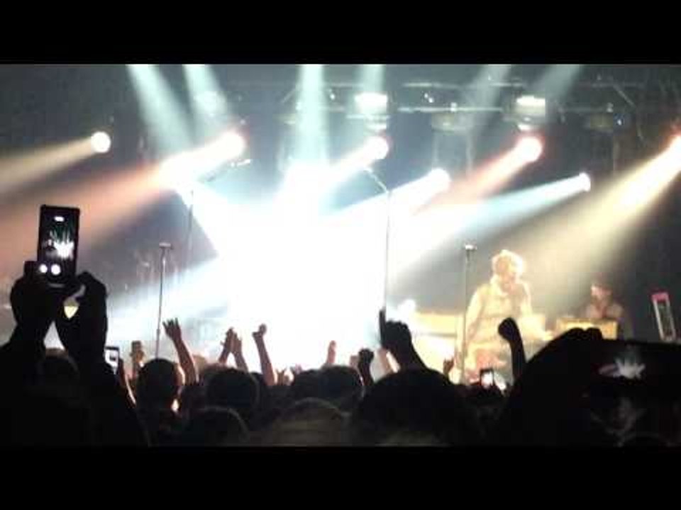 Green Day Webster Hall 10/8/2016 - Tré Cool Drum Solo to "Burnout"