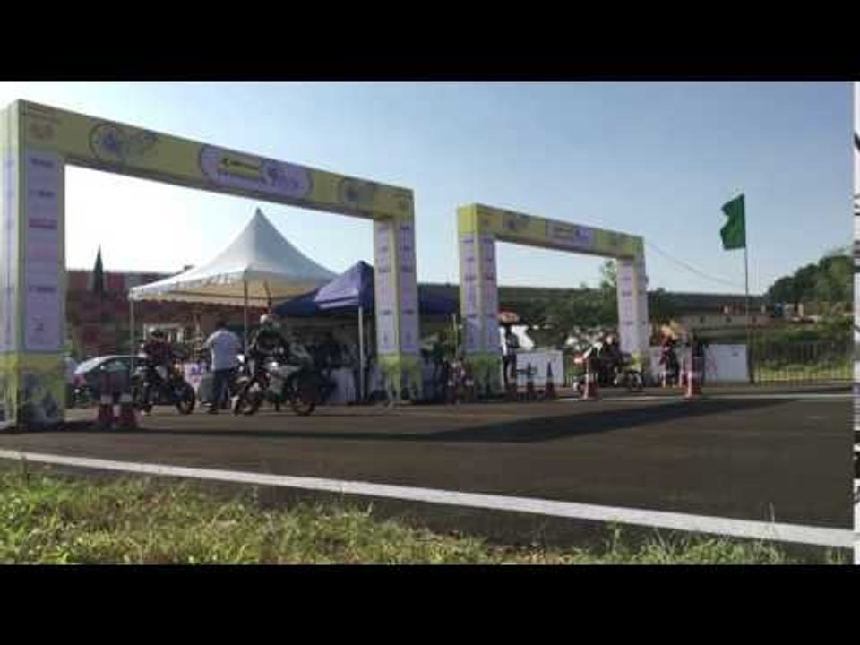 Vroom Drag Race 2016 | Jakkur, Bangalore | Bikes 13 - DriveSpark