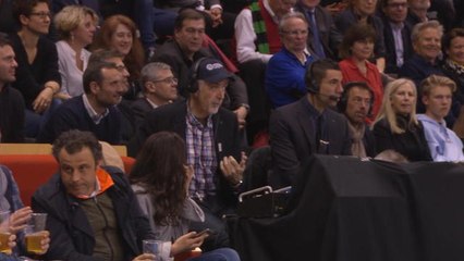 Basket Champions League - 1/8 de finale - La "no-look pass" de George Eddy !