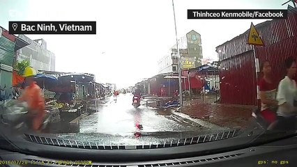 Watch Car accident What a Terrible moment