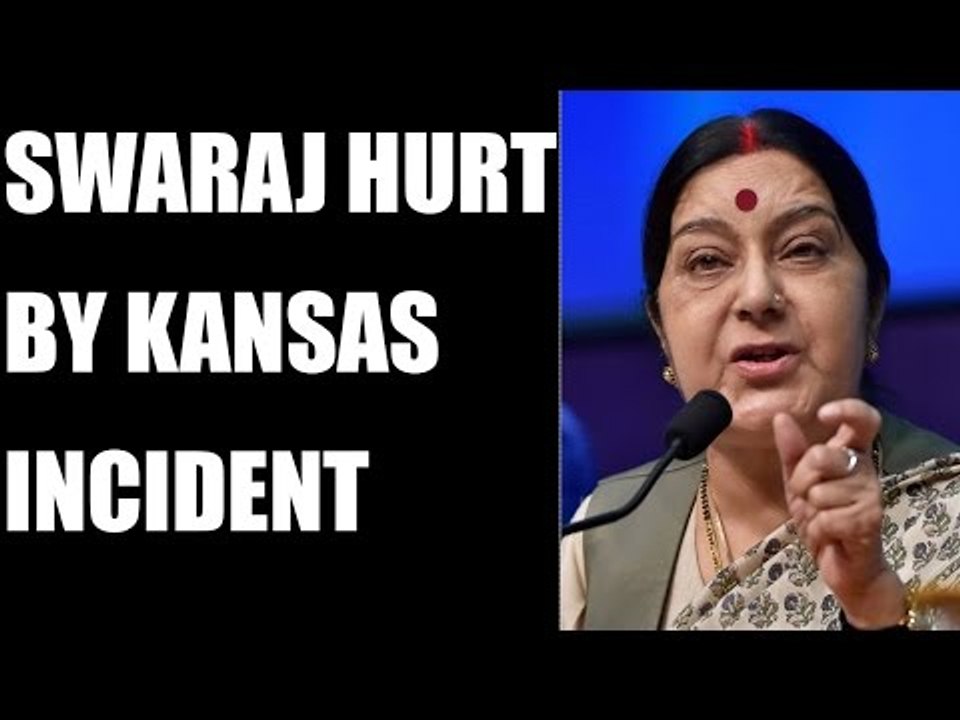 Sushma Swaraj condemns Srinivas Kuchibhotla's killing in Kansas bar | Oneindia News