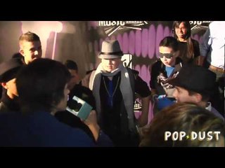 POPDUST @ the 2011 VMAs: Dance Troupe Kids