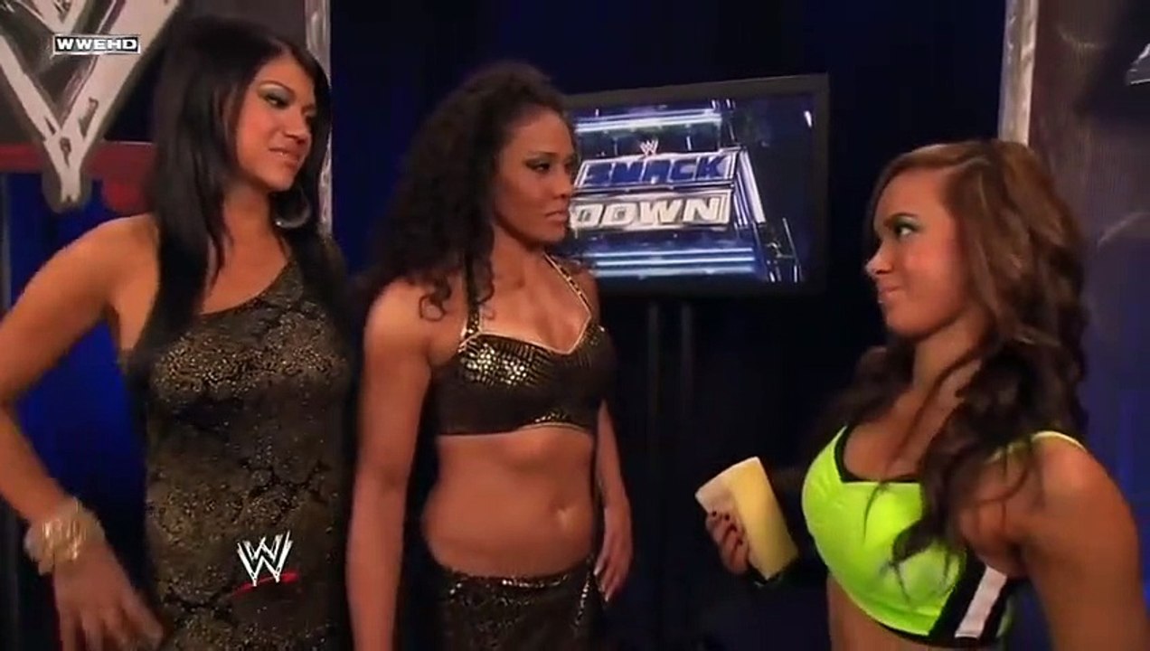 720pHD WWE Smackdown AJ Lee vs Tamina