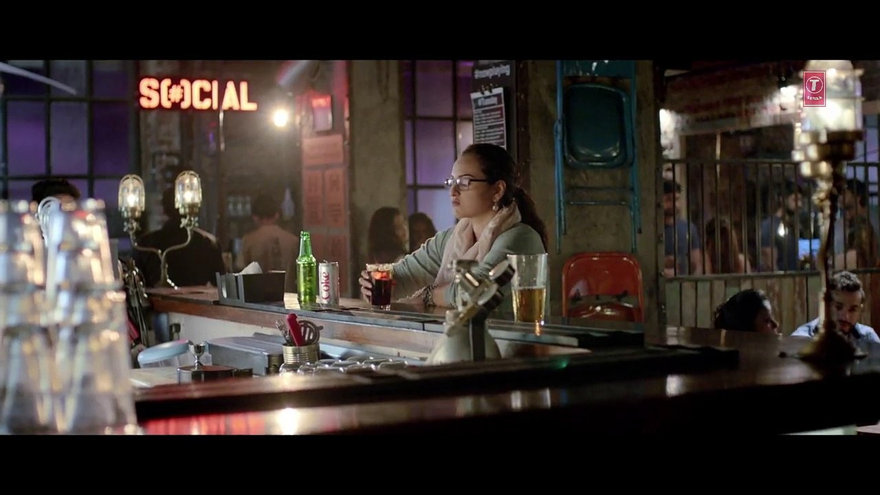 Noor Official Trailer  Sonakshi Sinha  Sunhil Sippy