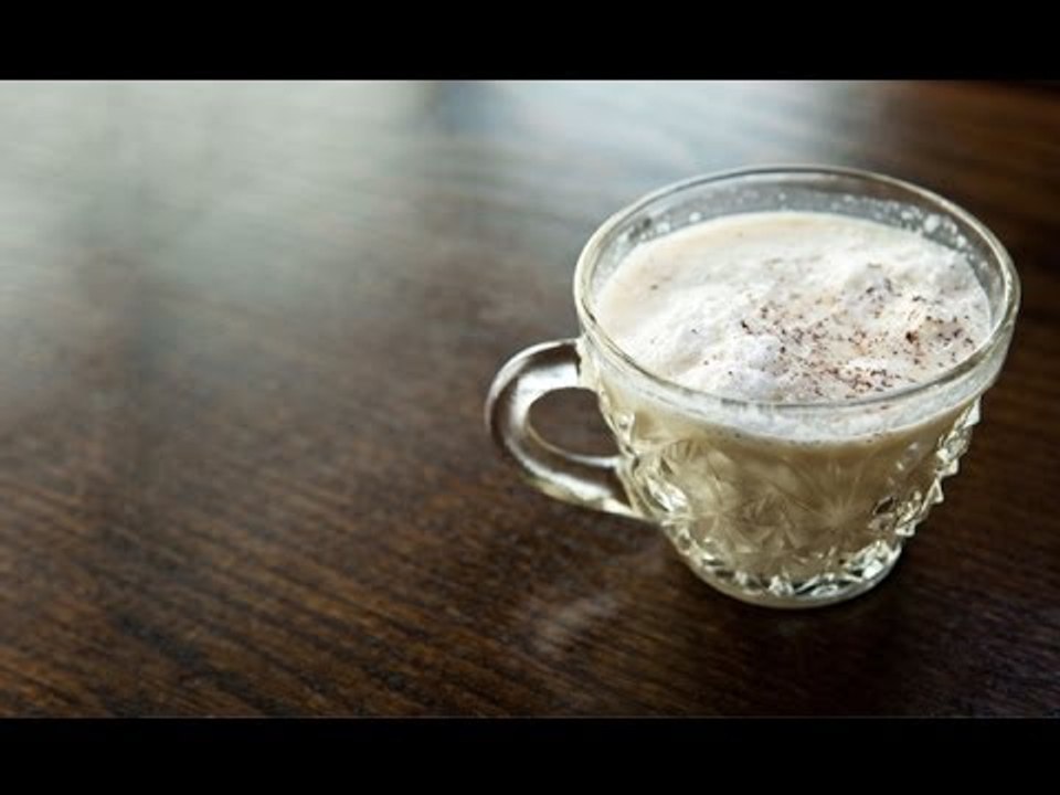 How to Make Eggnog - Liquor.com