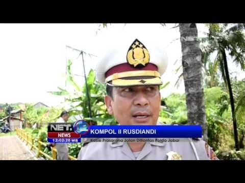 Jalan Antar Provinsi Putus Selama 8 Jam - NET 12