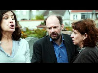 ADIEU BERTHE - L'enterrement de mémé - Extrait 3
