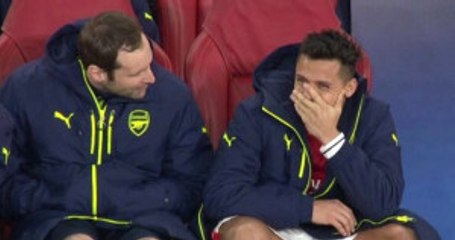 Arsenal'lı Alexis Sanchez, Takımının Yediği 5. Golden Sonra Güldü
