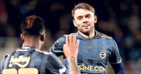 Fenerbahçe'de İyi Başlayan Karavaev, Bir Anda Gözden Çıkarıldı