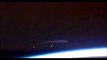Un astronaute filme un vaisseau mystérieux depuis la station ISS... OVNI?
