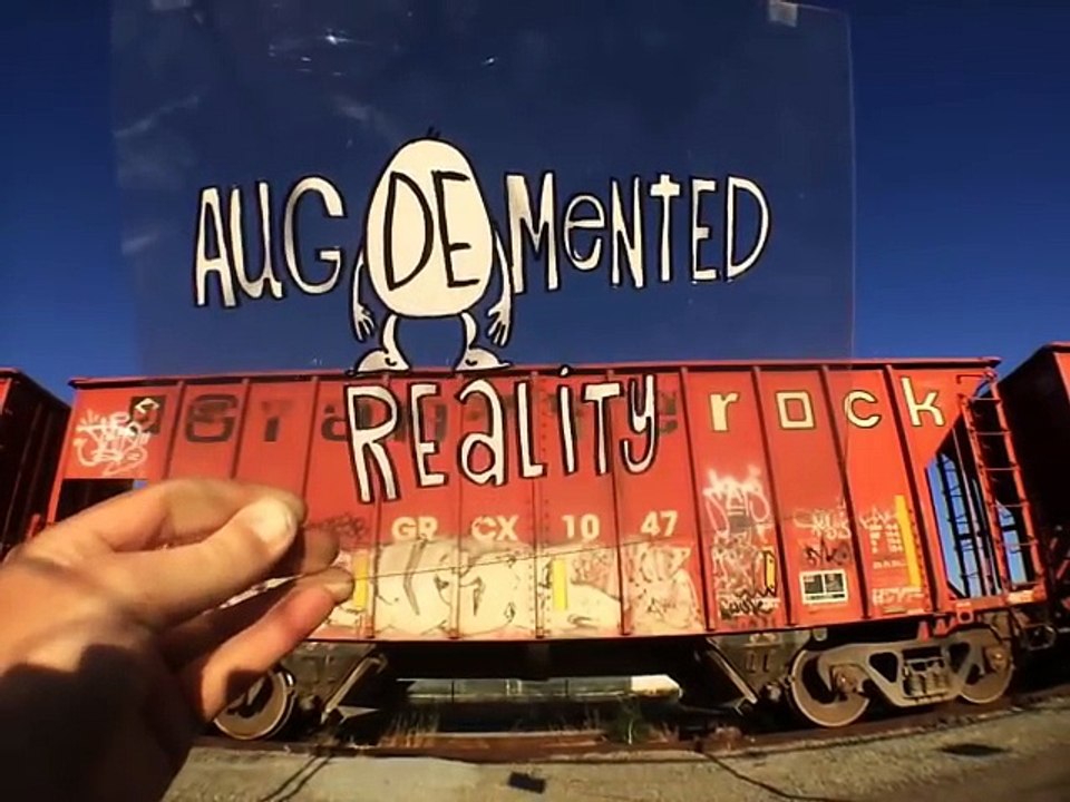 Aug(De)Mented Reality