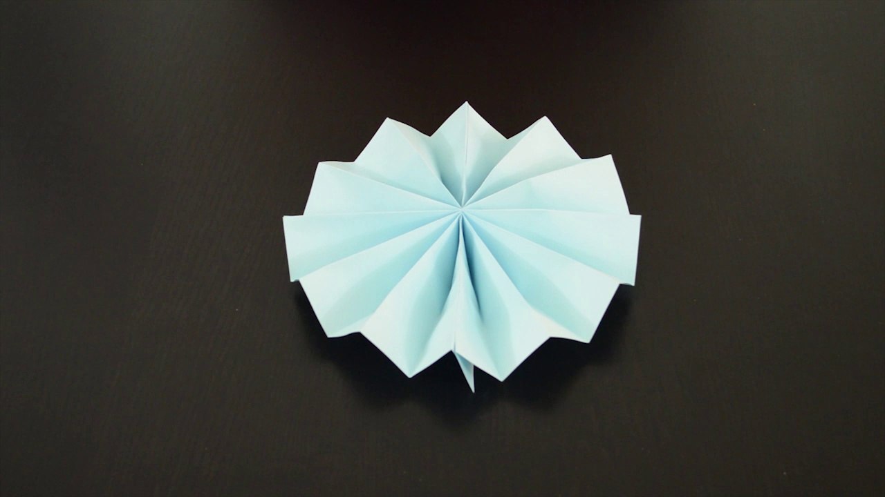 Tuto papier : Fabriquez une belle rosace